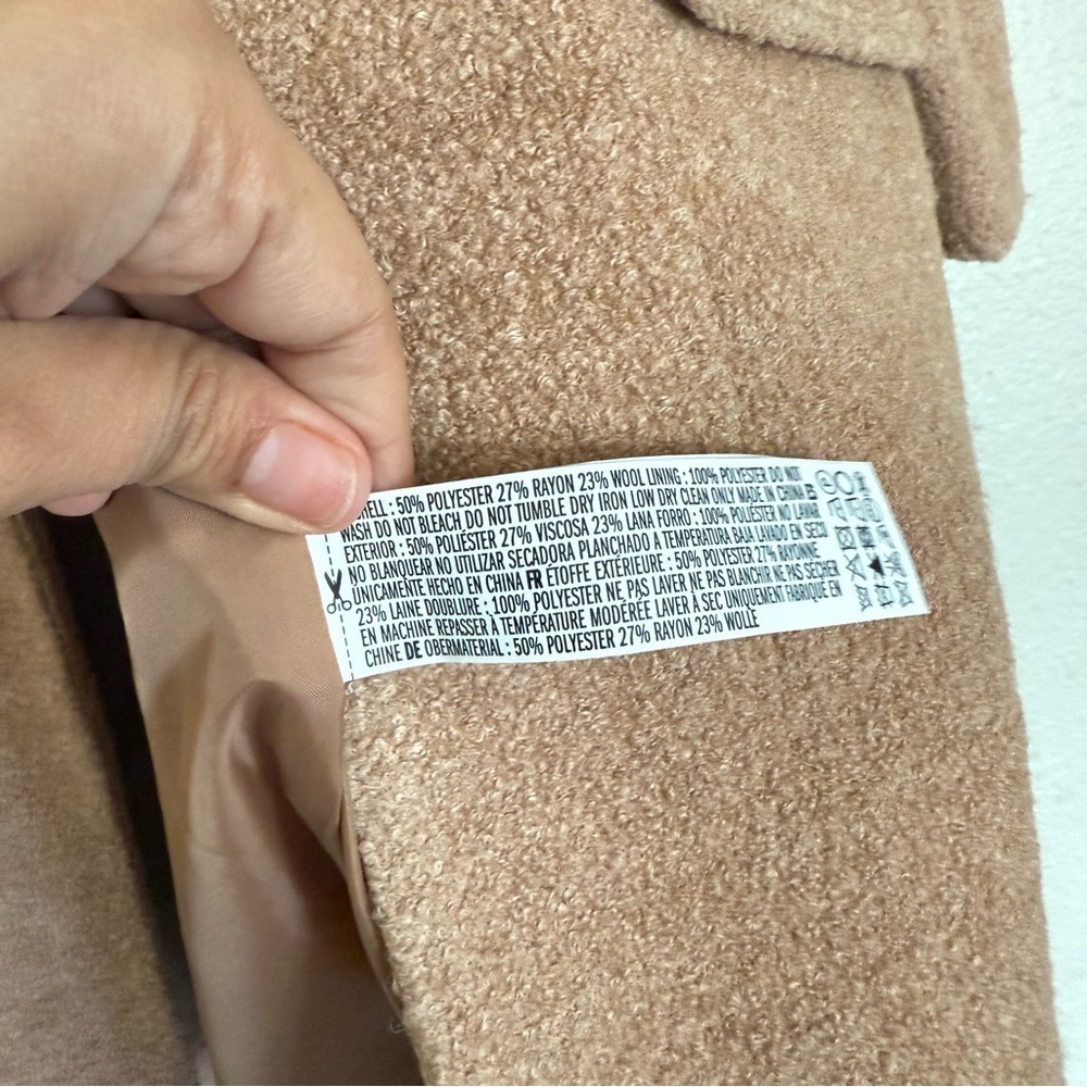 Forever 21 coat - Picture 4 of 8